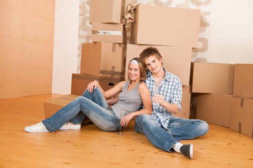 Transparent pricing for Tooting Storage with a clear quote and moving boxes
